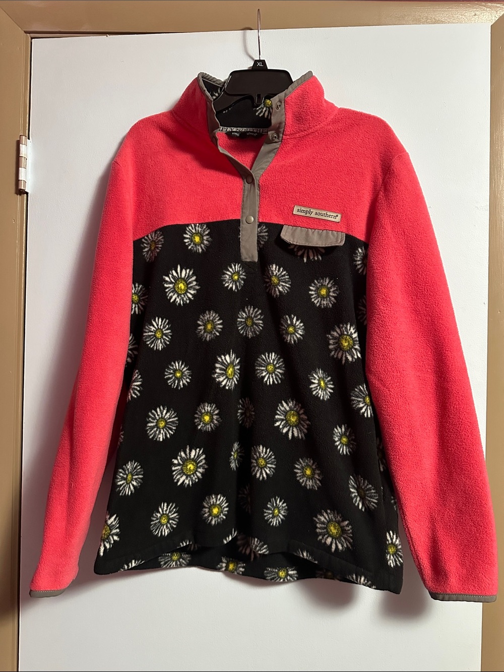 Simply Southern Coral Pink & Black Daisy Fleece Pullover